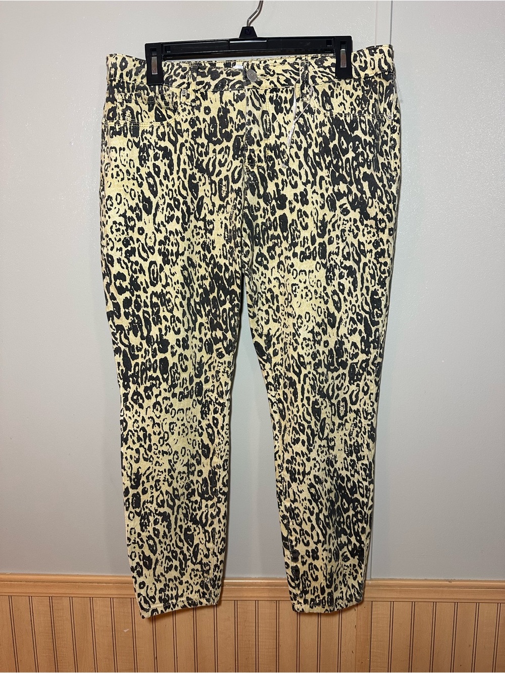 Royalty for Me Cheetah Print Mid Rise Ankle Pants Size 14